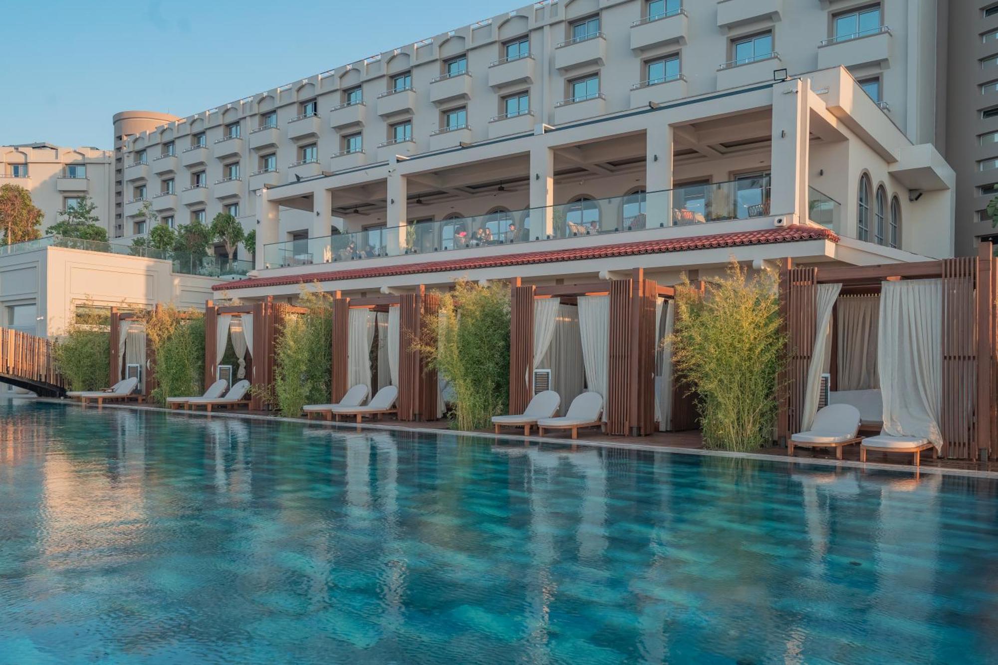 Merit Park Hotel Casino & Spa Karmi Luaran gambar